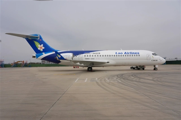 中国C909飞机走向全球！首次交付老挝航空